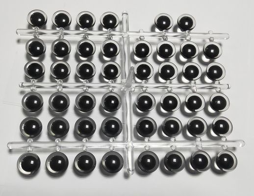 Anwendungen für die Herstellung von Puppen-Augen-Zubehör durch die vertikale Ein-Schiebe-Spritzgießmaschine von 160 Tonnen