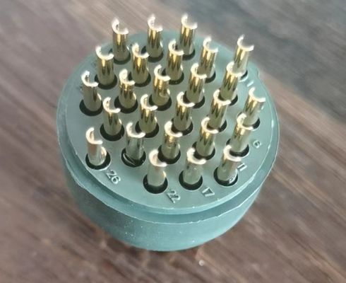 Spezifische Steckverbindermachine 120 Tonnen vertikale Drehtischspritzgießmaschine