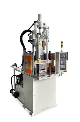 55 Tonnen starke vertikale Spritzgießmaschine für CIM-Material