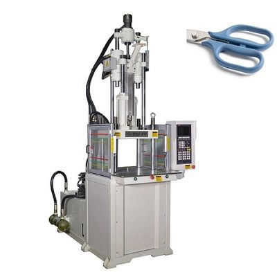 Energieeinsparende 55 Tonnen vertikale Standardspritzgießmaschine für Wissenschaftler