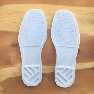 Hochleistungsmaschine zur Schuhherstellung mit vertikaler Spritzgießmaschine
