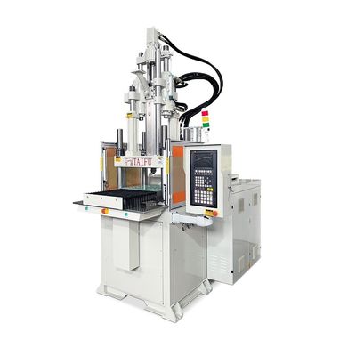 Maschine zur Herstellung von Sicherungshalter