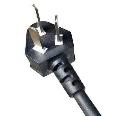 Hochleistungs-Doppelschleif-Stromkabel-Vertikalspritzgießmaschine für Stecker