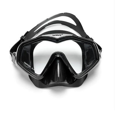 Maschine zur Herstellung von Silikon-Tauchmasken