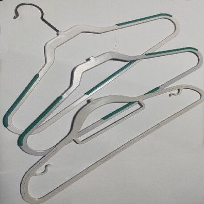 85 Tonnen vertikale Spritzgießmaschine für Kunststoffprodukte zur Herstellung von Kleiderhängern