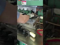 55 Tonnen Hochspannungsanschluss Spritzgießmaschine mit C-Typ Weiß